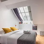 Outstanding Architect Loft - Canal St Martin