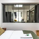 Outstanding Architect Loft - Canal St Martin