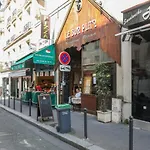 Modern Studio In The Heart Of Paris - Welkeys