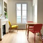 Modern Appartement W/ Tour Eiffel View In The 7Th