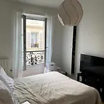 Modern Appartement W/ Tour Eiffel View In The 7Th