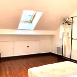 Champs Elysees Apartment 1