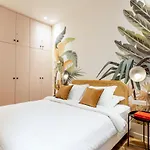 HolidaysInParis - Bonne Nouvelle