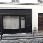 Imhost - Amazing Architect Studio Pere Lachaise