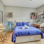 Perfect Parisian Apartment Lemarais For You!