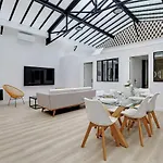 Magnificent Refurbished Loft In Paris Next To Expo Porte De Versailles