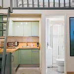 La Madeleine Private Studio City Apartment