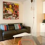 Bright & Spacious Apartment In Madeleine