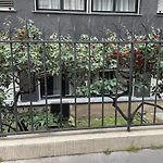 Paris 16 superbe studio