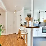 Nice Apartment For 4 People - Paris 14