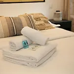 Studio Fonctionnel Tout Equipe Proche Metro - 2P - Flat-Guest