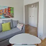 Appartement Pour 4 Pers Quartier Alesia By Weekome