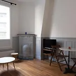 Charming Love Nest Near Montmartre