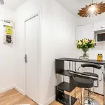 147 - Urban Cosy Flat In Paris