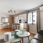 Amazing Duplex 4P- Louvre Museum