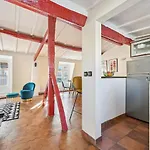 Latin Quarter - City Apartment