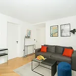 Madeleine St Lazare City Apartment