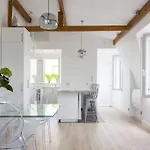 Loft Refait A Neuf En Dernier Etage 2 Chambres