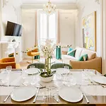 Merveil - Luxury Suite -Opera - Volney II