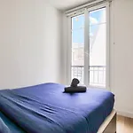 Luxurious 1 Bedroom Saint Michel Saint Severin Free Netflix