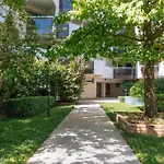 Charming Studio Apartment For 2