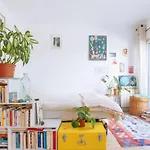 Charming Studio Apartment For 2