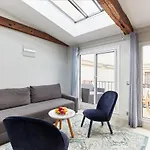 St Germain Des Pres City Apartment With Balcony