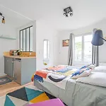 Studio Parisien - Quai Valmy