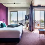 Hotel Paradiso