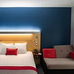 Holiday Inn Express Paris-Canal De La Villette By Ihg