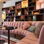Maison Mere