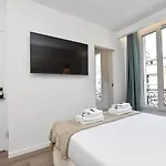 Cosy Bedroom - Tour Eiffel Champs De Mars