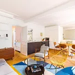 Guestready - Modernity Near Montmartre Cemetery
