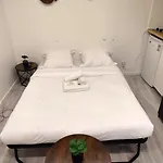 Studio Moderne Hopital Bichat - Paris 18 - 2P