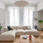 Haussmannien 156M2 Avec Balcon Filant