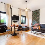 Luxuous Loft In The Jourdains\'Village-Imhost