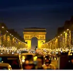 Center Of Paris - Elegant Appartment In Highly Secured Area
