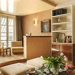 Les Suites Cinabre