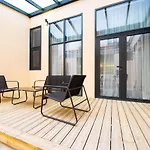 Loft In Canal Saint Martin
