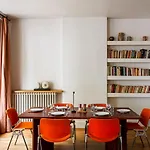 The Marais & Docks View Apartment