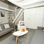 Ile Saint Louis - City Apartment