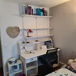 Chambre De 11 M2 Avec Balcon