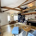 Beautiful Parisien Apartment In The City Center