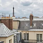 Apartement Montaigne George V By Studio Prestige