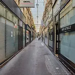2P Passage du Caire