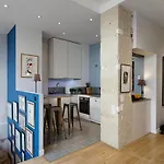 4-Bedroom Apartment In Latin Quarter