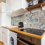 Magnifique Appartement- 7P- Sacre Coeur Ramey I