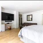 Passy/Ranelagh : Superbe Appartement Avec Terrasse
