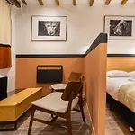 Luxe Marais Getaway - Suite Exclusive Avec Sauna