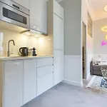 Lovely Flat In Central Paris Near Notre-Dame